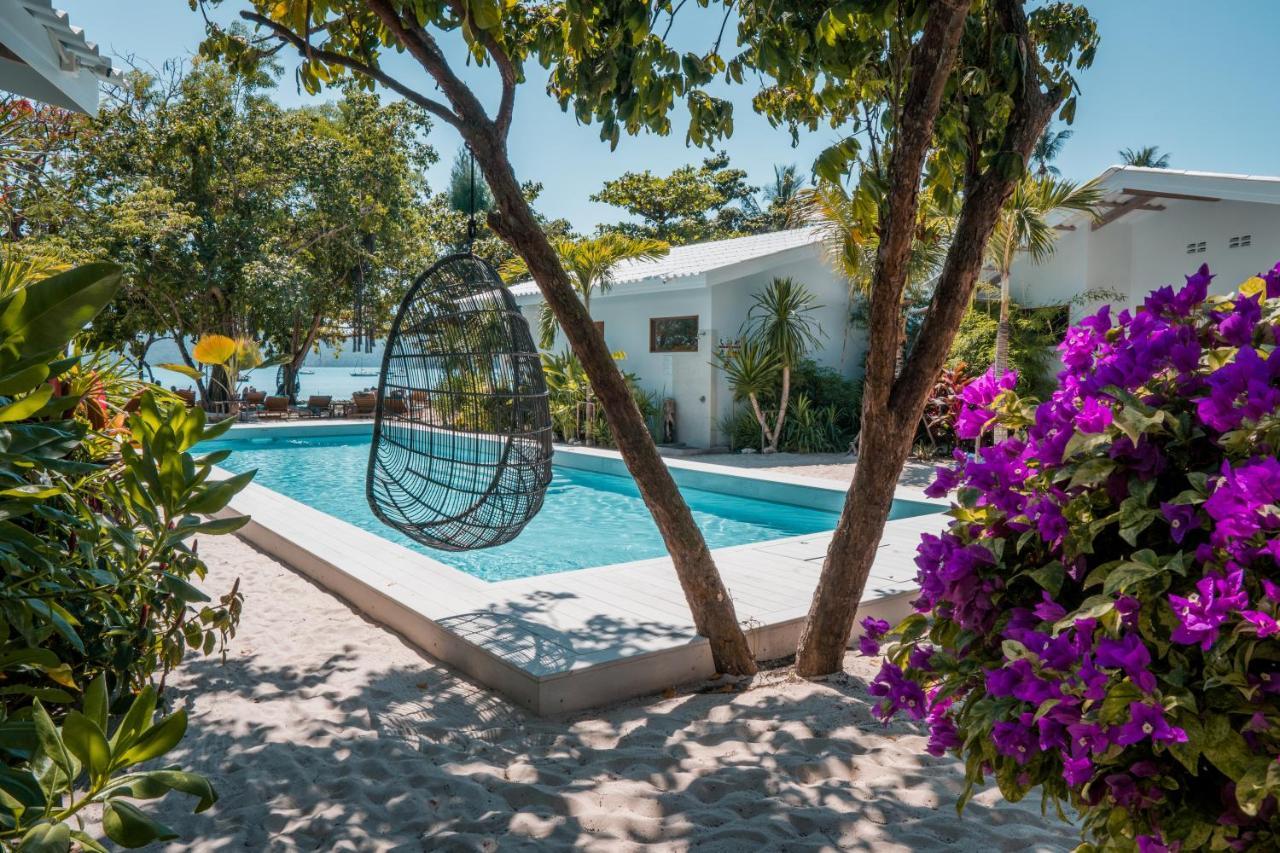 The Mooring Resort Cape Panwa Bagian luar foto