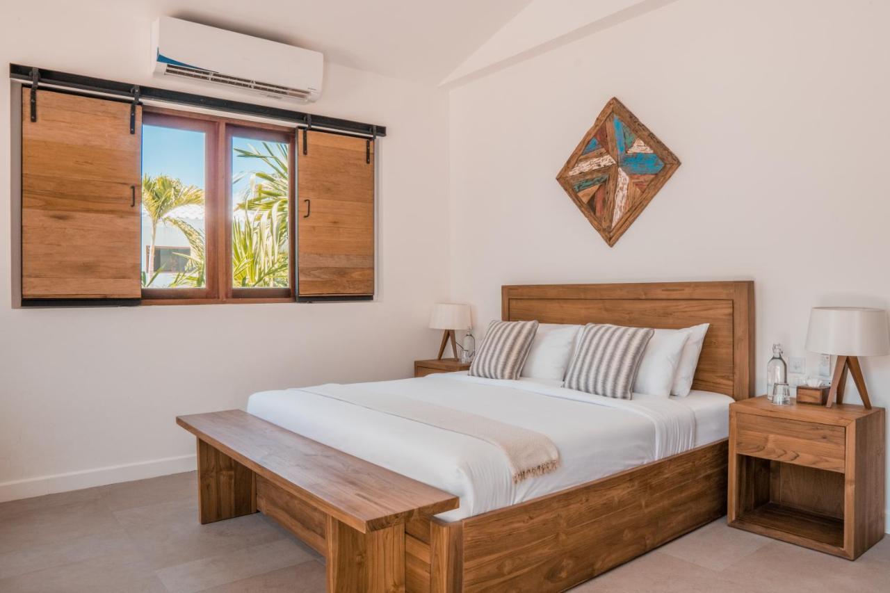 The Mooring Resort Cape Panwa Bagian luar foto