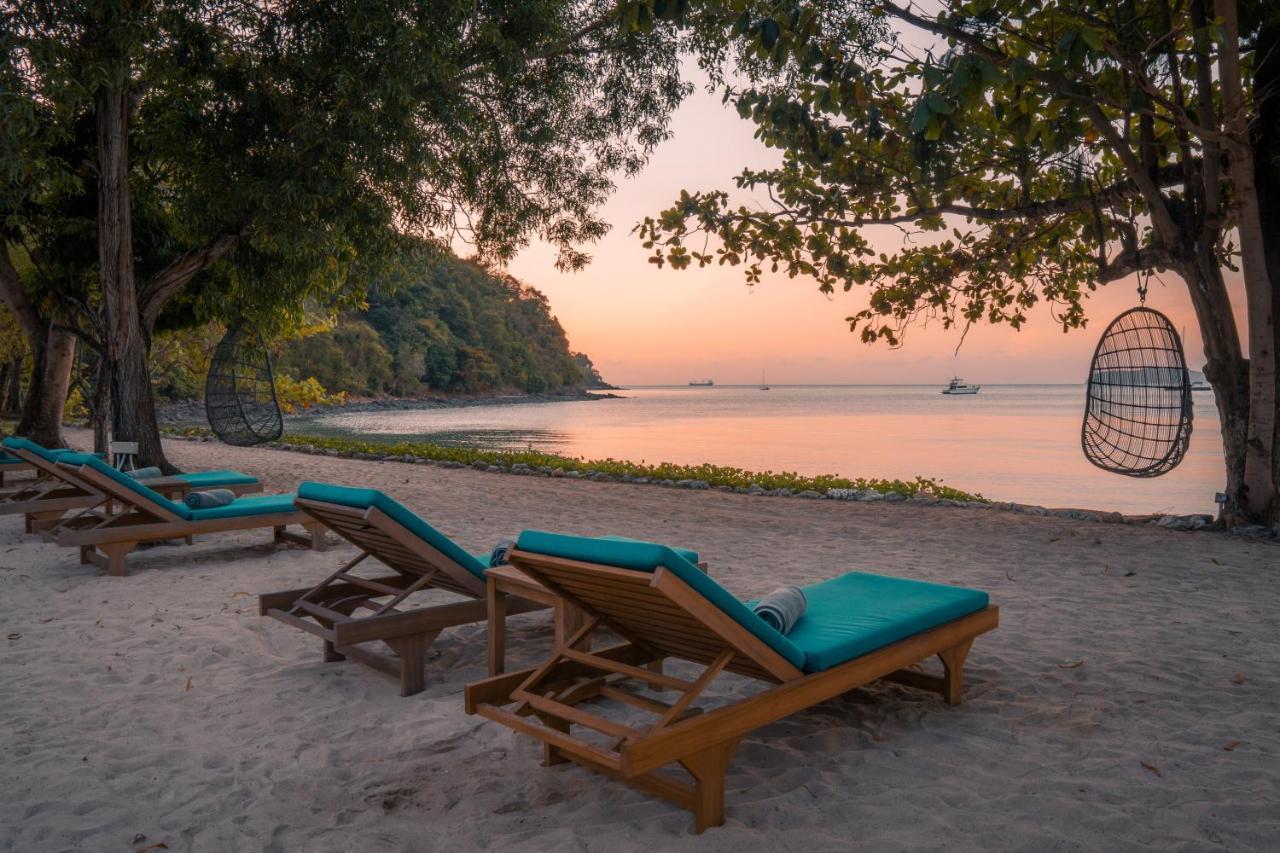 The Mooring Resort Cape Panwa Bagian luar foto