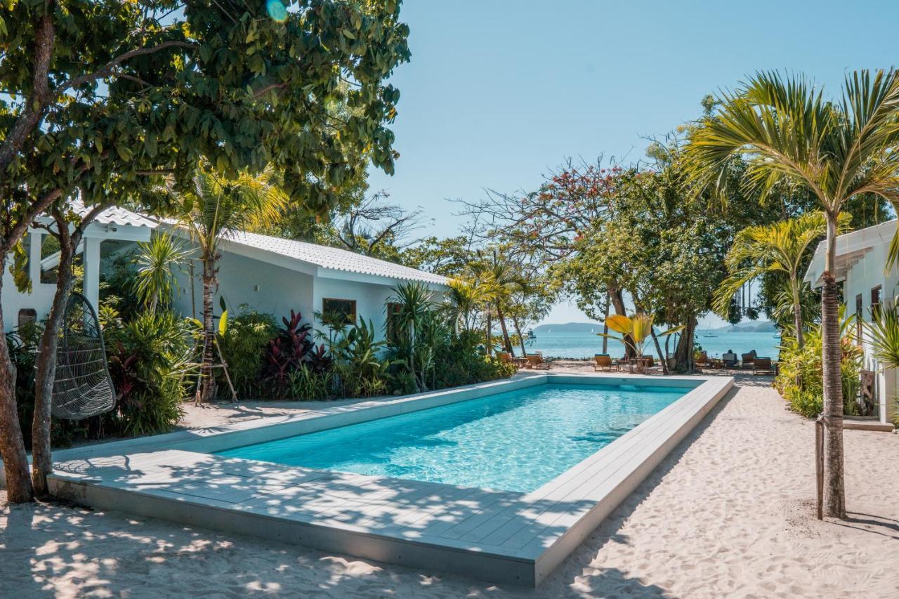 The Mooring Resort Cape Panwa Bagian luar foto