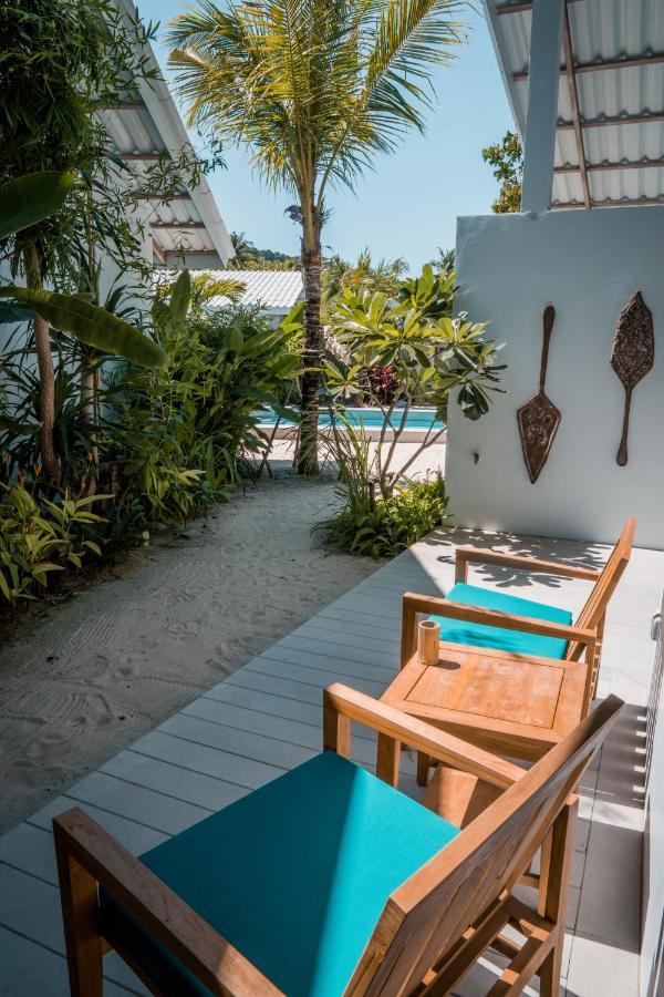 The Mooring Resort Cape Panwa Bagian luar foto