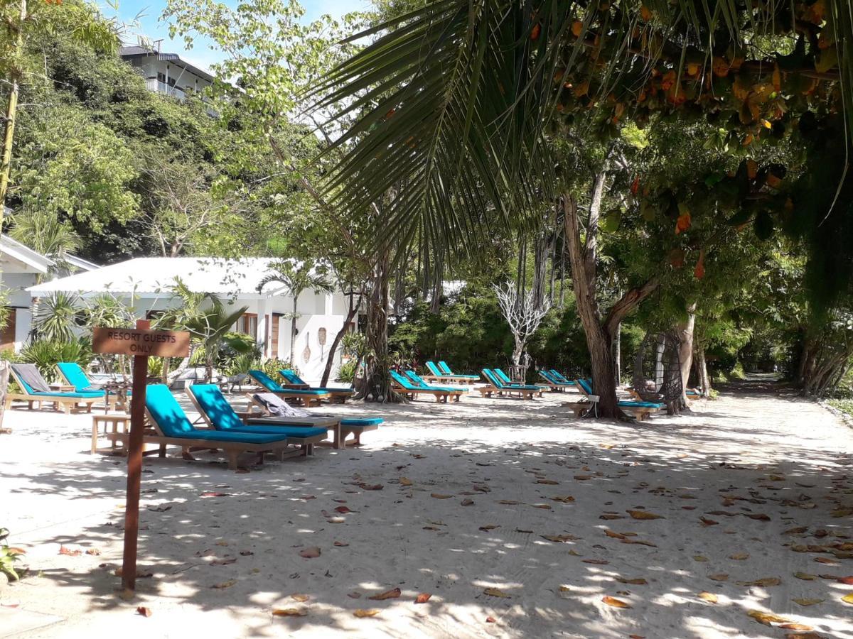The Mooring Resort Cape Panwa Bagian luar foto
