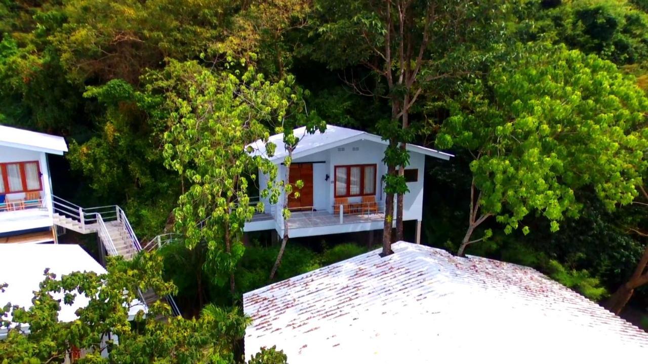 The Mooring Resort Cape Panwa Bagian luar foto