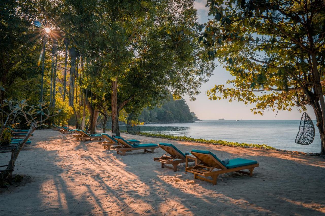 The Mooring Resort Cape Panwa Bagian luar foto